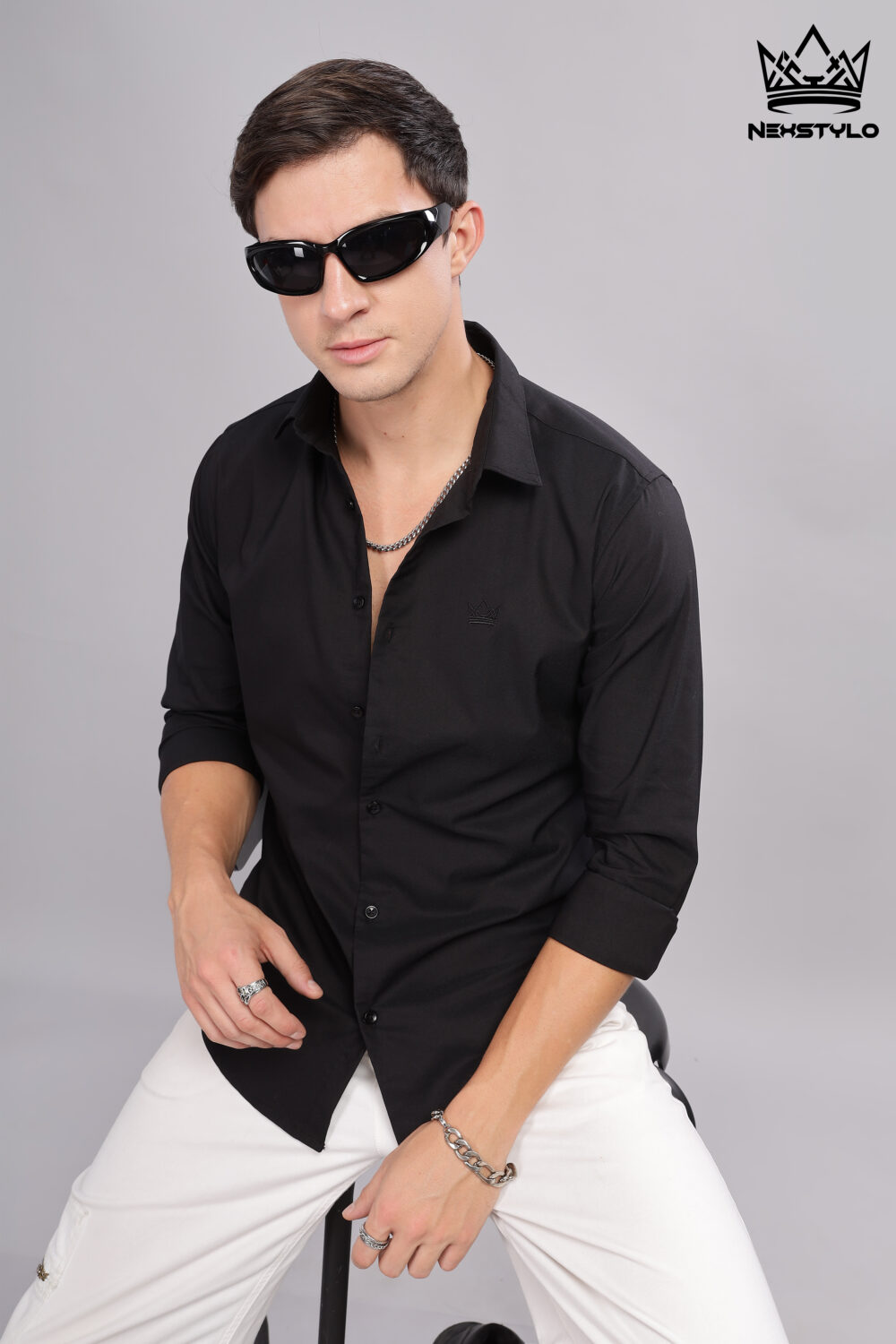 Plain Slim Fit Black Shirt - Image 4